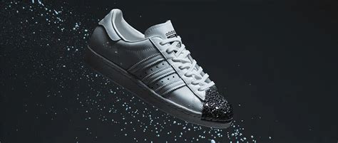 adidas schuhe leder von früher|Wann sind die legendären Superstar.